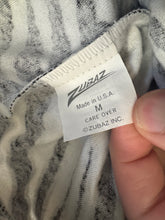 Load image into Gallery viewer, Vintage Los Angeles Raiders Zubaz Football Pants, Size Medium