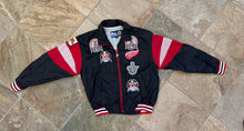Load image into Gallery viewer, Vintage Detroit Red Wings Pro Player Hockey Jacket, Size Medium