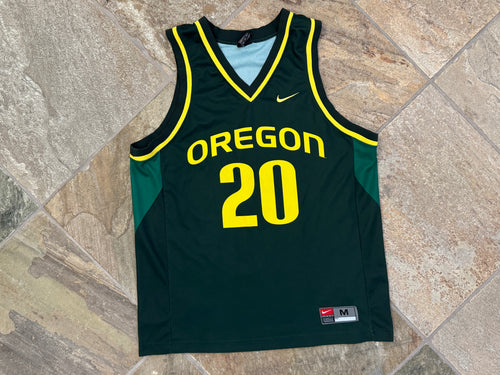 Vintage Oregon Ducks Nike College Basketball Jersey, Size Medium