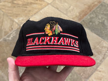 Load image into Gallery viewer, Vintage Chicago Blackhawks Starter Bar Script Snapback Hockey Hat