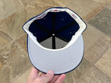 Load image into Gallery viewer, Vintage Chicago Cubs New Era Pro Fitted Baseball Hat, Size 7 1/8