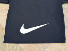 Load image into Gallery viewer, Vintage Team Canada Nike Hockey Jersey, Size Medium