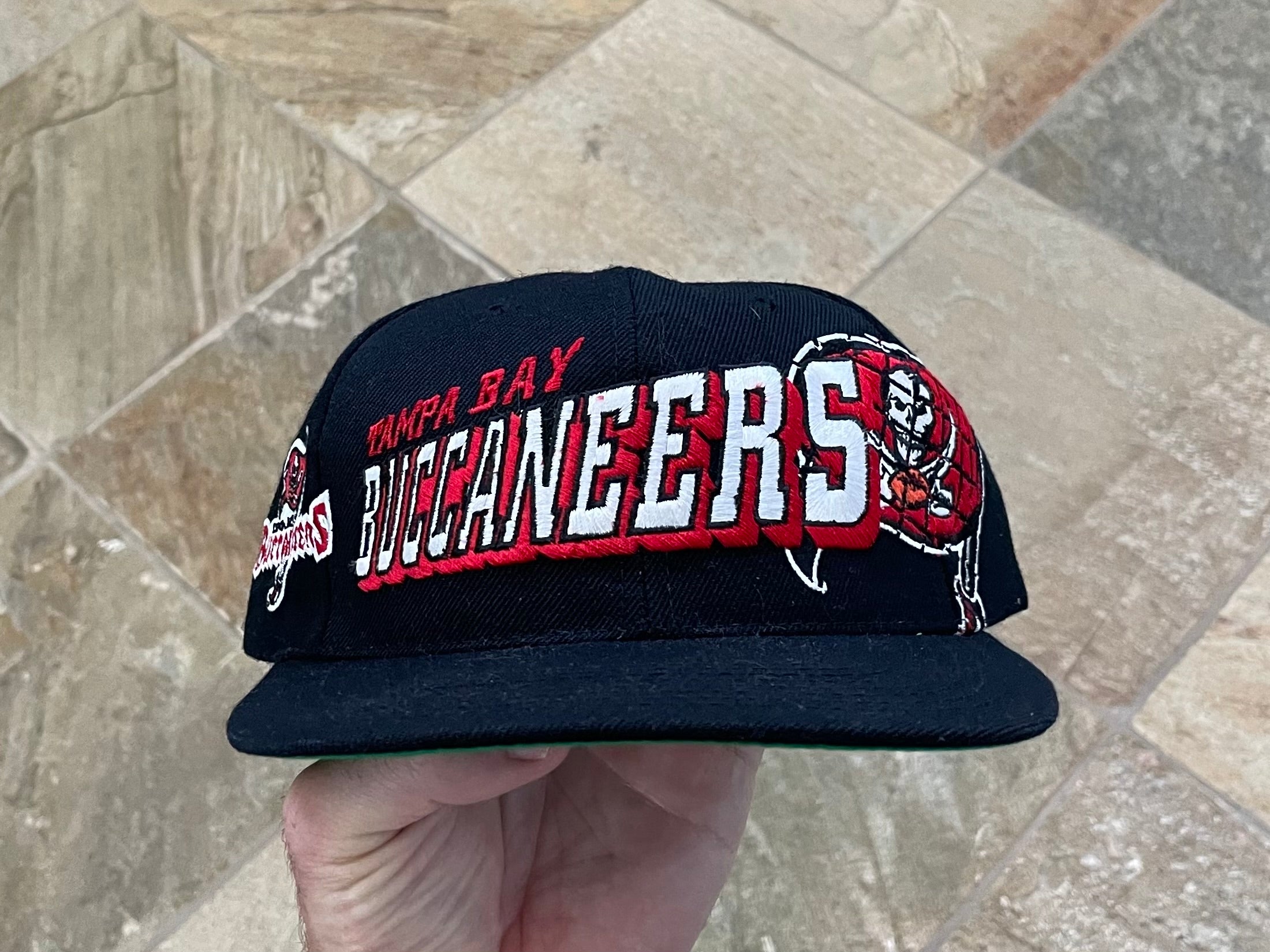 Vintage Tampa Bay Buccaneers Sports Specialties Grid Snapback