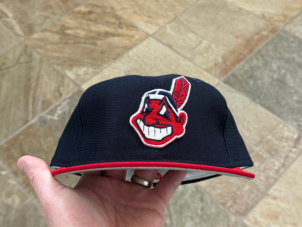 Vintage Cleveland Indians New Era Pro Fitted Baseball Hat, Size 7