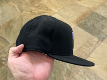 Load image into Gallery viewer, Vintage Colorado Rockies New Era Pro Fitted Baseball Hat, Size 7 1/2