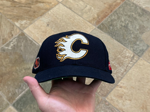 Vintage Calgary Flames Sports Specialties Plain Logo Snapback Hockey Hat