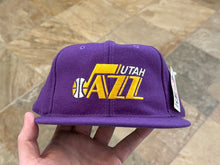 Load image into Gallery viewer, Vintage Utah Jazz Starter Arch Snapback Basketball Hat