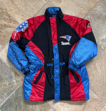 Load image into Gallery viewer, Vintage New England Patriots Pro Player Trench Coat Football Jacket, Size XL
