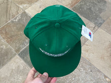 Load image into Gallery viewer, Vintage Dallas Mavericks Starter Arch Snapback Basketball Hat