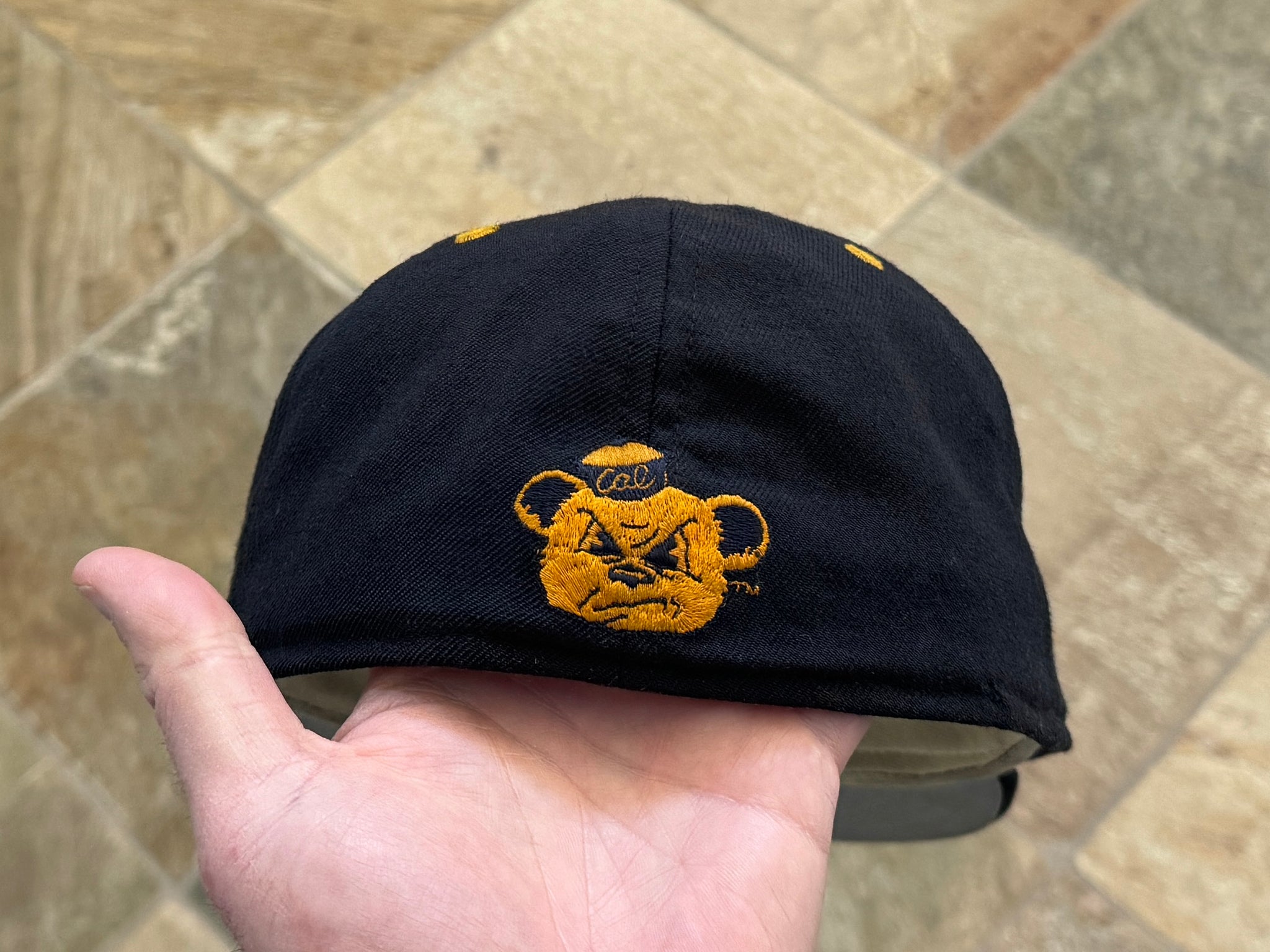 Vintage California Cal Berkeley Golden Bears New Era Pro 
