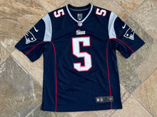 Load image into Gallery viewer, New England Patriots Tim Tebow Nike Football Jersey, Size Medium