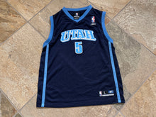 Load image into Gallery viewer, Vintage Utah Jazz Carlos Boozer Reebok Basketball Jersey, Size Youth Large, 14-16