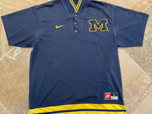 Load image into Gallery viewer, Vintage Michigan Wolverines Basketball Warmup College Jacket, Size Large