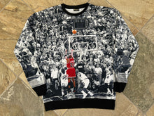 Load image into Gallery viewer, Chicago Bulls Michael Jordan Pizoff Basketball Sweatshirt, Size XL