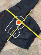 Load image into Gallery viewer, Vintage Philadelphia Flyers Logo Athletic Parka Hockey Jacket, Size Medium