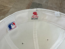 Load image into Gallery viewer, Vintage Los Angeles Dodgers New Era Pro Fitted Baseball Hat, Size 7 1/8