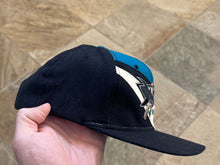 Load image into Gallery viewer, Vintage San Jose Sharks Starter Snapback Hockey Hat