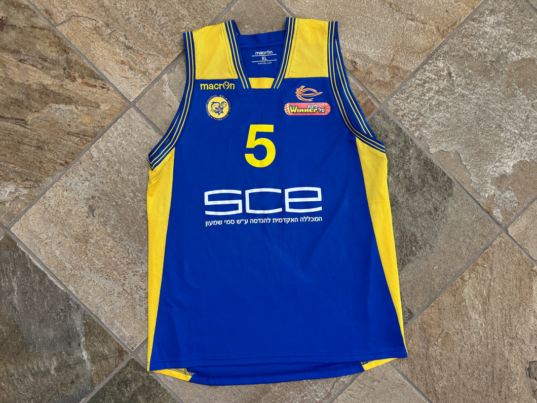 Maccabi Ashdod B.C. Israel Daniel Ewing Game Worn Basketball Jersey, Size Large