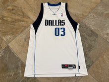 Load image into Gallery viewer, Vintage Dallas Mavericks Tommy Smith Team Draft Issued Nike Basketball Jersey