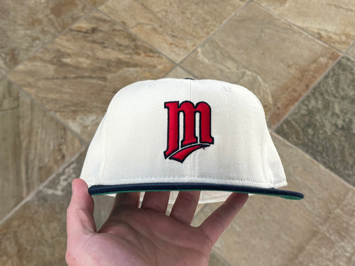 Vintage Minnesota Twins New Era Fitted Pro Baseball Hat, Size 6 3/4