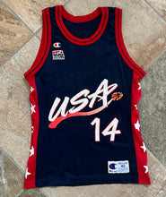 Load image into Gallery viewer, Vintage Team USA Glenn Robinson Champion Basketball Jersey, Size 40, Medium