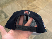 Load image into Gallery viewer, Vintage New York Islanders Sports Specialties Laser Snapback Hockey Hat