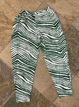 Load image into Gallery viewer, Vintage Seattle Supersonics Zubaz Basketball Pants, Size Medium