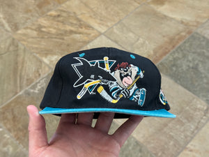 Vintage San Jose Sharks Taz Looney Tunes Snapback Hockey Hat