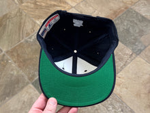 Load image into Gallery viewer, Vintage Dallas Cowboys Starter Arch Snapback Football Hat