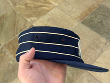 Load image into Gallery viewer, Vintage New York Yankees Youngan Pill Box Snapback baseball Hat