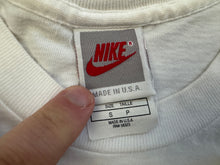 Load image into Gallery viewer, Vintage San Francisco 49ers Jerry Rice Nike Football TShirt, Size Small