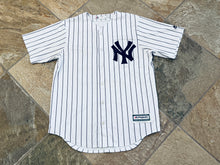 Load image into Gallery viewer, New York Yankees Aaron Judge Majestic Baseball Jersey, Size Medium