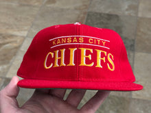 Load image into Gallery viewer, Vintage Kansas City Chiefs Starter Bar Snapback Football Hat