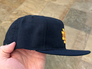 Vintage Notre Dame Fighting Irish New Era Snapback College Hat
