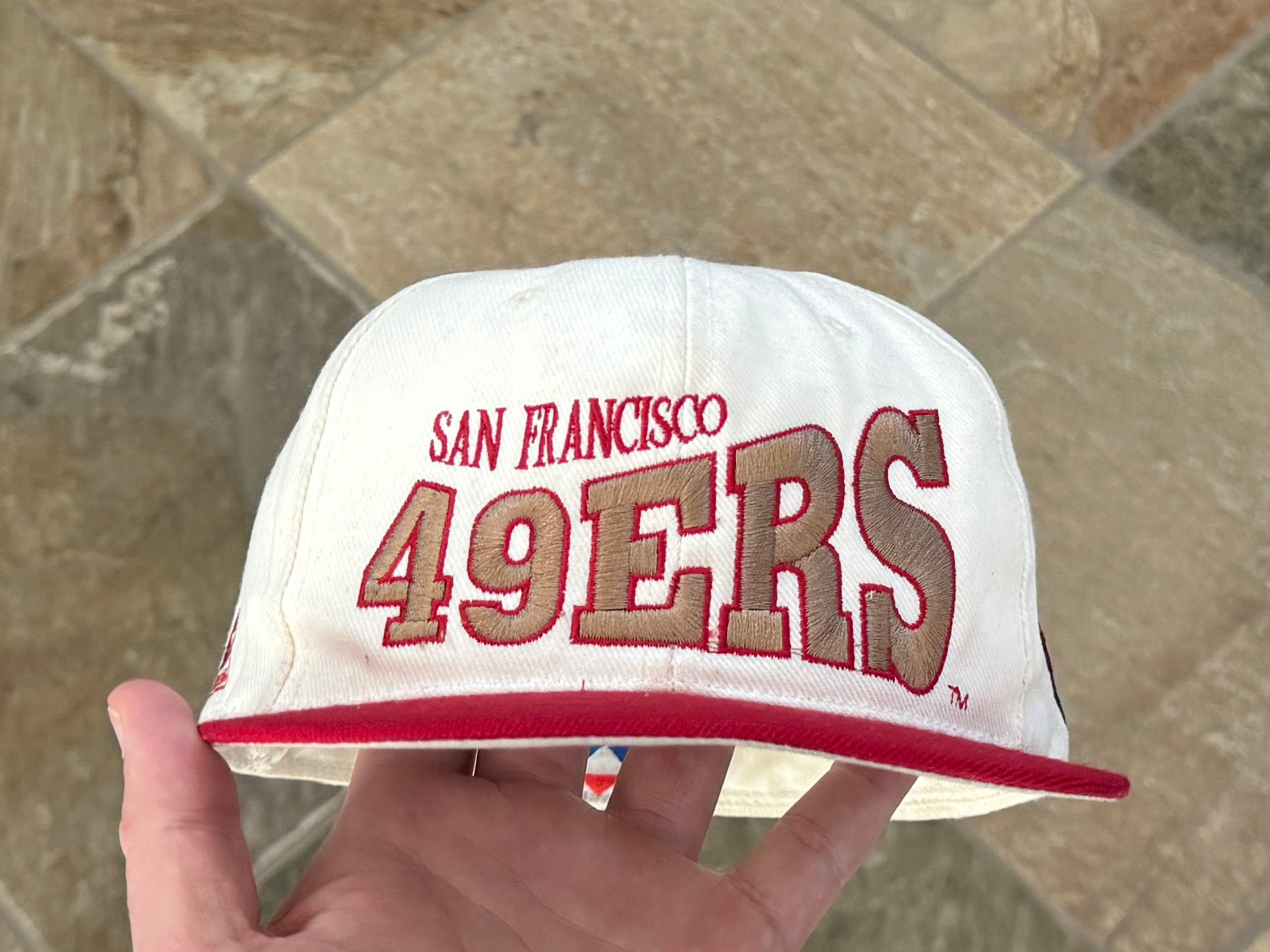 Vintage San Francisco 49ers Apex One Pro Fitted Football Hat, Size