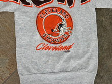 Load image into Gallery viewer, Vintage Cleveland Browns Cliff Engle Football Sweatshirt, Size Small