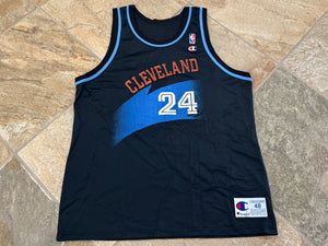 Vintage Cleveland Cavaliers Chris Mills Champion Basketball Jersey, Size 48, XL