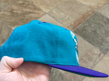 Load image into Gallery viewer, Vintage Charlotte Hornets GCap Snapback Basketball Hat