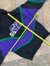 Load image into Gallery viewer, Vintage Utah Jazz Apex One Parka Basketball Jacket, Size Medium