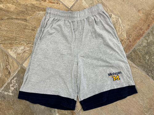 Vintage Michigan Wolverines Pro Edge College Shorts, Size Medium