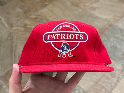 Vintage New England Patriots MacGregor Sports Specialties Circle Logo Snapback Football Hat