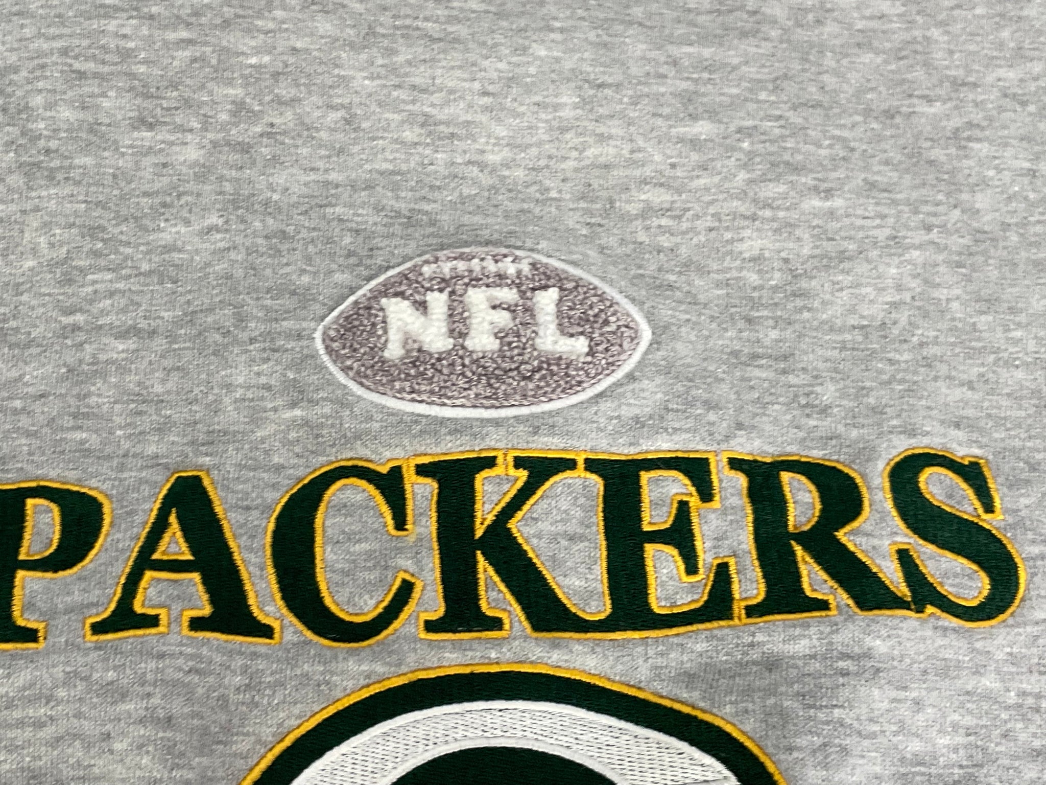 Logo Athletic NFL Game Day Green Bay Packers Sweatshirt– VNTG Shop