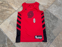 Load image into Gallery viewer, Portland Trailblazers Damian Lillard Nike Basketball Jersey, Size 40, Small