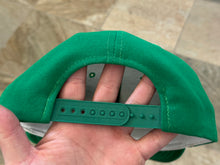 Load image into Gallery viewer, Vintage Philadelphia Eagles Sports Specialties Circle Logo Snapback Football Hat