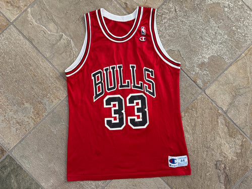 Vintage Chicago Bulls Scottie Pippen Champion Basketball Jersey, Size 44, Large