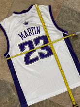Load image into Gallery viewer, Vintage Sacramento Kings Kevin Martin Adidas Basketball, Size Large