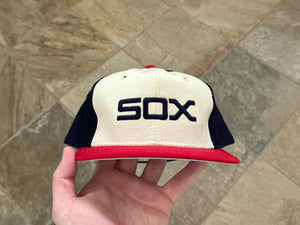Vintage Chicago White Sox Sports Specialties Pro Fitted Baseball Hat, Size 7 3/8