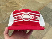 Load image into Gallery viewer, Vintage Cincinnati Reds Youngan Snapback Baseball Hat