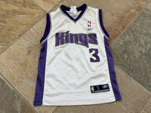 Load image into Gallery viewer, Vintage Sacramento Kings Gerald Wallace Reebok Basketball Jersey, Size Youth Small, 6-8
