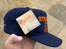 Load image into Gallery viewer, Vintage Syracuse Orangemen Signature Bar Script Snapback College Hat